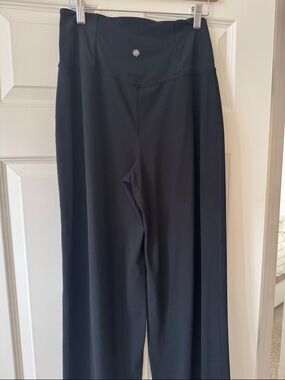 Athleta Wide-Leg Pants in Black